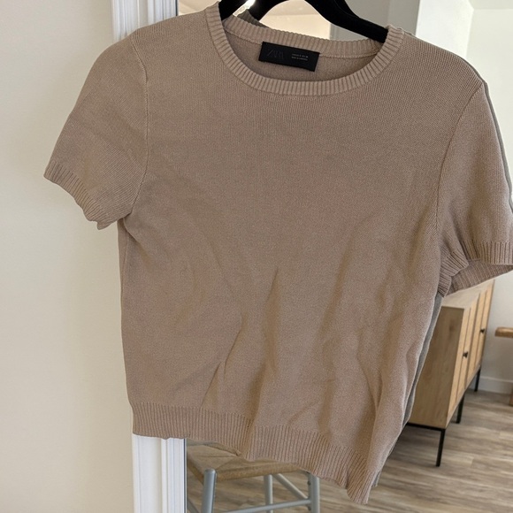 Zara Tops - Zara Women's Beige Short Sleeve Top